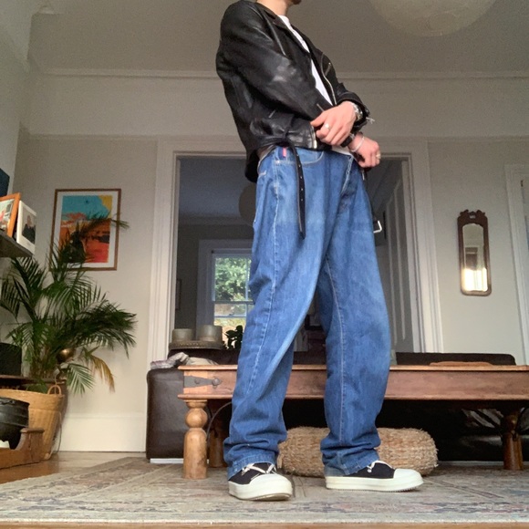 Welcome to From 614th!
Find us on all platforms link in my about - Picture 4 of 6